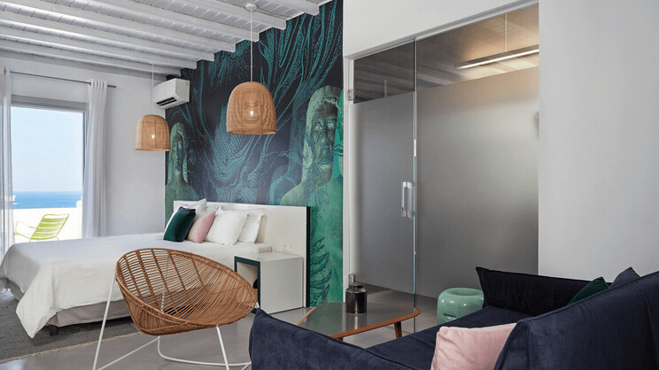 Kouros Hotel & Suites